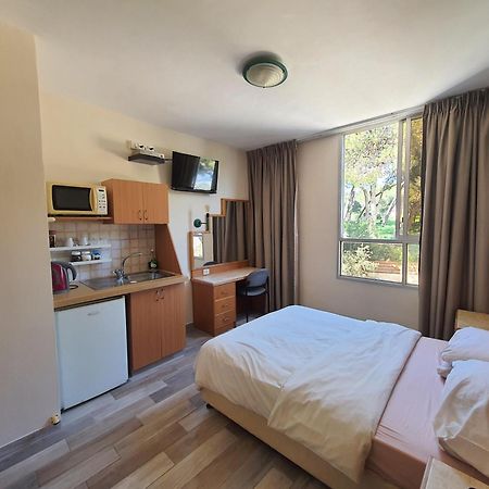 Marom Residence Romema Haifa Esterno foto